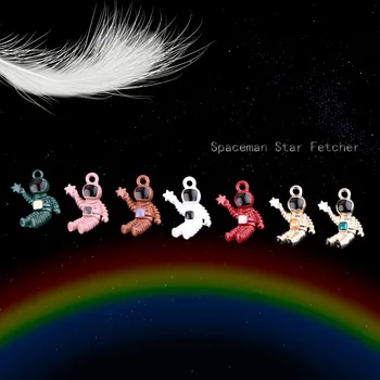 1db DIY ékszer kiegészítők Alloy spray festék Csillagos ég Kis űrhajós Csillagok szedése Egyszerű személyiség Vad fülbevaló medál