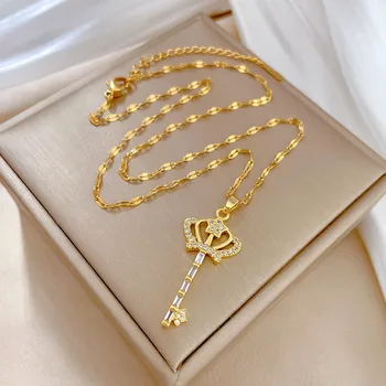 Crown Key rozsdamentes acél medál nyakláncok nőknek Divat cirkon aranyozott nyaklánc kulcscsont lánc bankett esküvői ékszerek