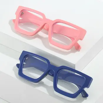 Divatos kékfény-ellenes szemüveg Vintage kis négyzet alakú számítógépes szemüveg Férfi Női retro Ins Népszerű szemüveg olvasószemüveg