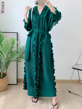EGRM rakott fodrok Miyake Maxi ruha női elegáns V-nyakú öv összegyűjtött derék tömör hosszú ruhák 2023 Új design 6RM3512