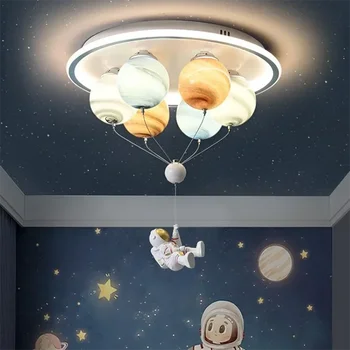 Kreatív rajzfilm LED mennyezeti lámpa Űrhajós gyerekszoba Fiú lány hálószoba dekoráció Csillárok Óvodai mennyezeti lámpák
