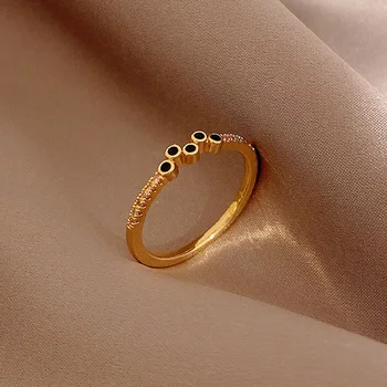 Stílusos arany Vintage egyszerű sima gyűrűk Olajcsepp cirkon gyűrű nők Luxus divat elegáns ujjgyűrű ajándék és parti ékszerek