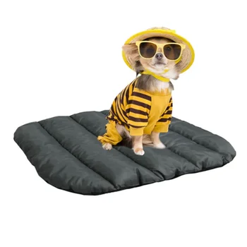 Összecsukható kutyaágy kültéri beltéri hordozható kutyapárna mosható vízálló tartós puhaVastag utazási kisállat szőnyeg
