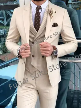 Üzleti iroda Bézs esküvői férfi öltönyök Slim Fit csúcshajtóka vőlegény formális szmokingok 3 részes készlet fényűző férfi blézer jelmez homme